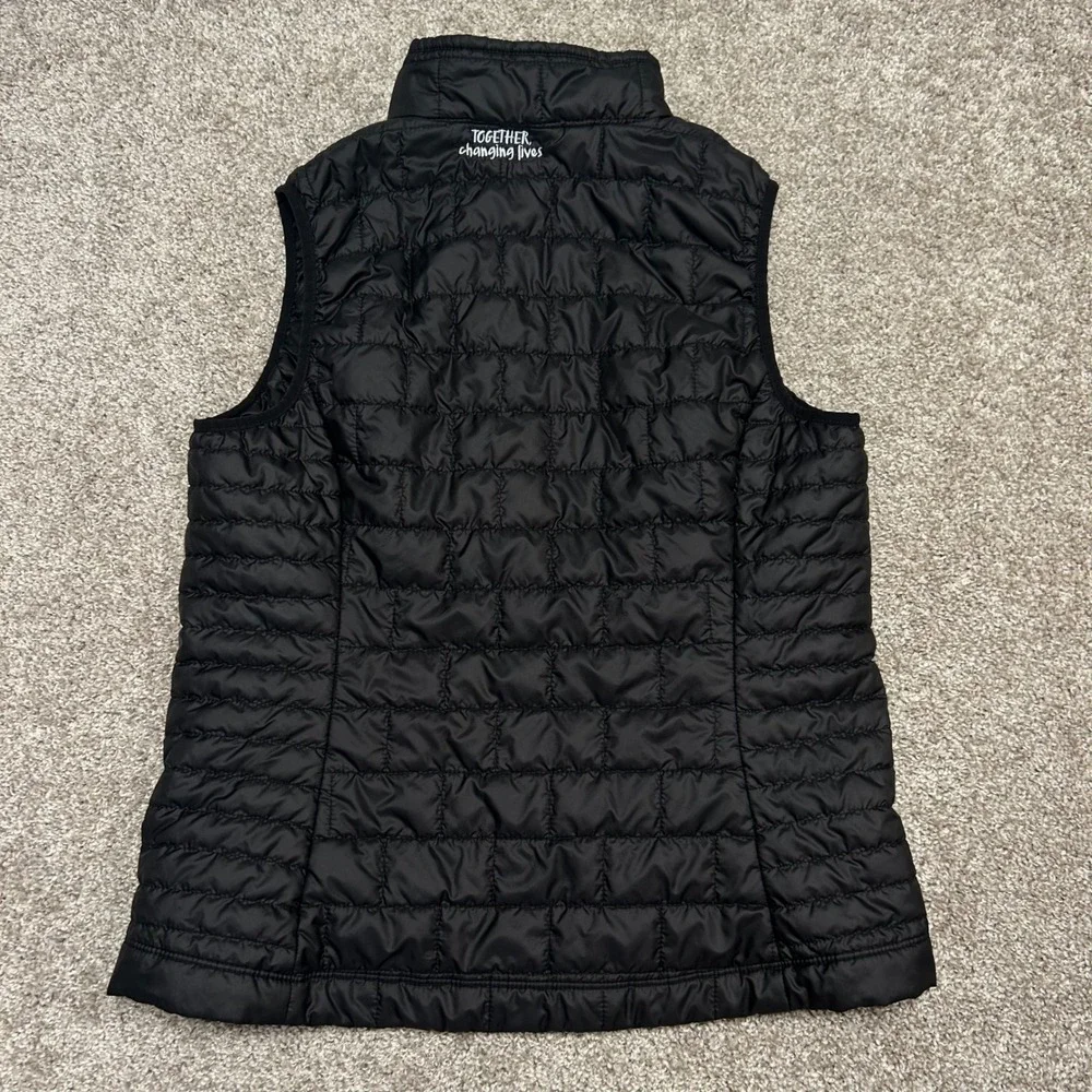 Patagonia Nano Puff Vest Women Size Large LOGO Black Quilted Primaloft Full Zip - Picture 10 of 10